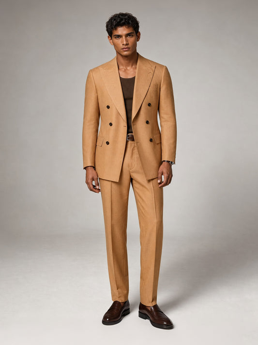 Savile GA0031 Camel Double-Breasted Suit – Upper body close-up, lapel and button detail