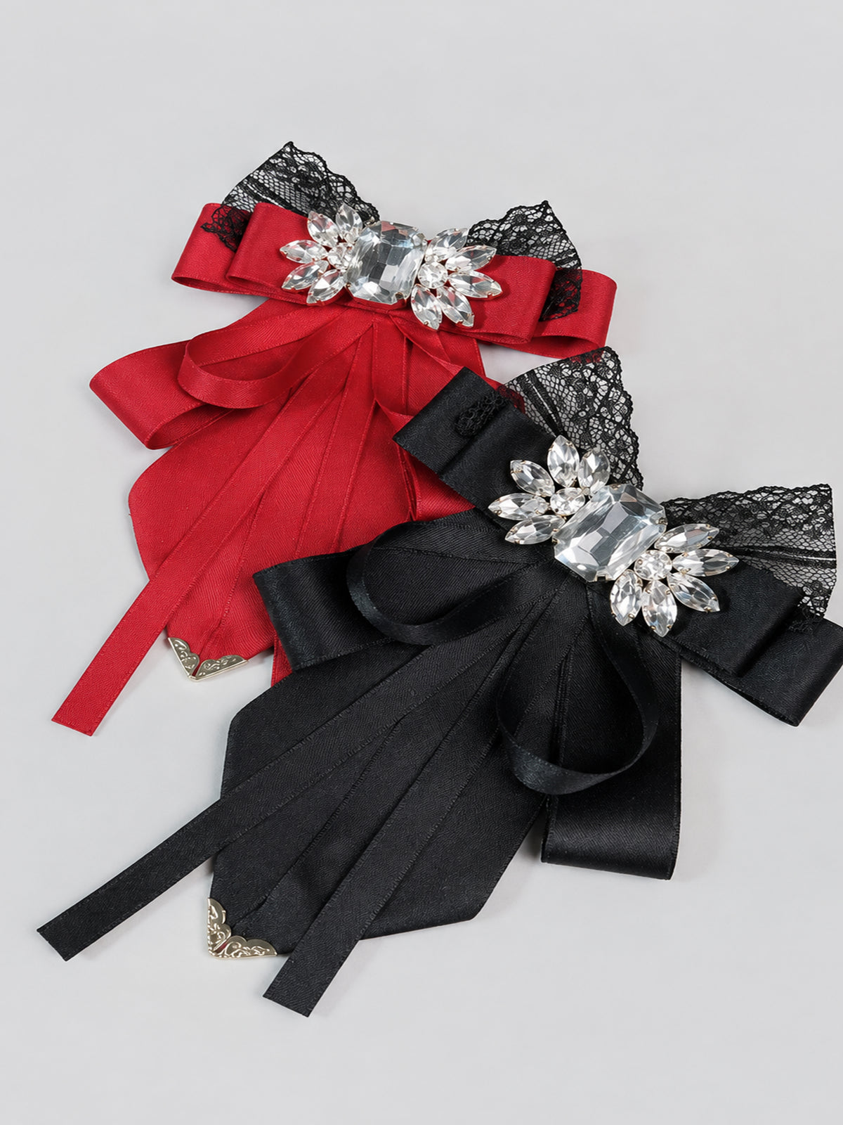 Savile PL000 Men's Crystal Rhinestone Lace Ribbon Bow Tie – Styled on dress shirt collar