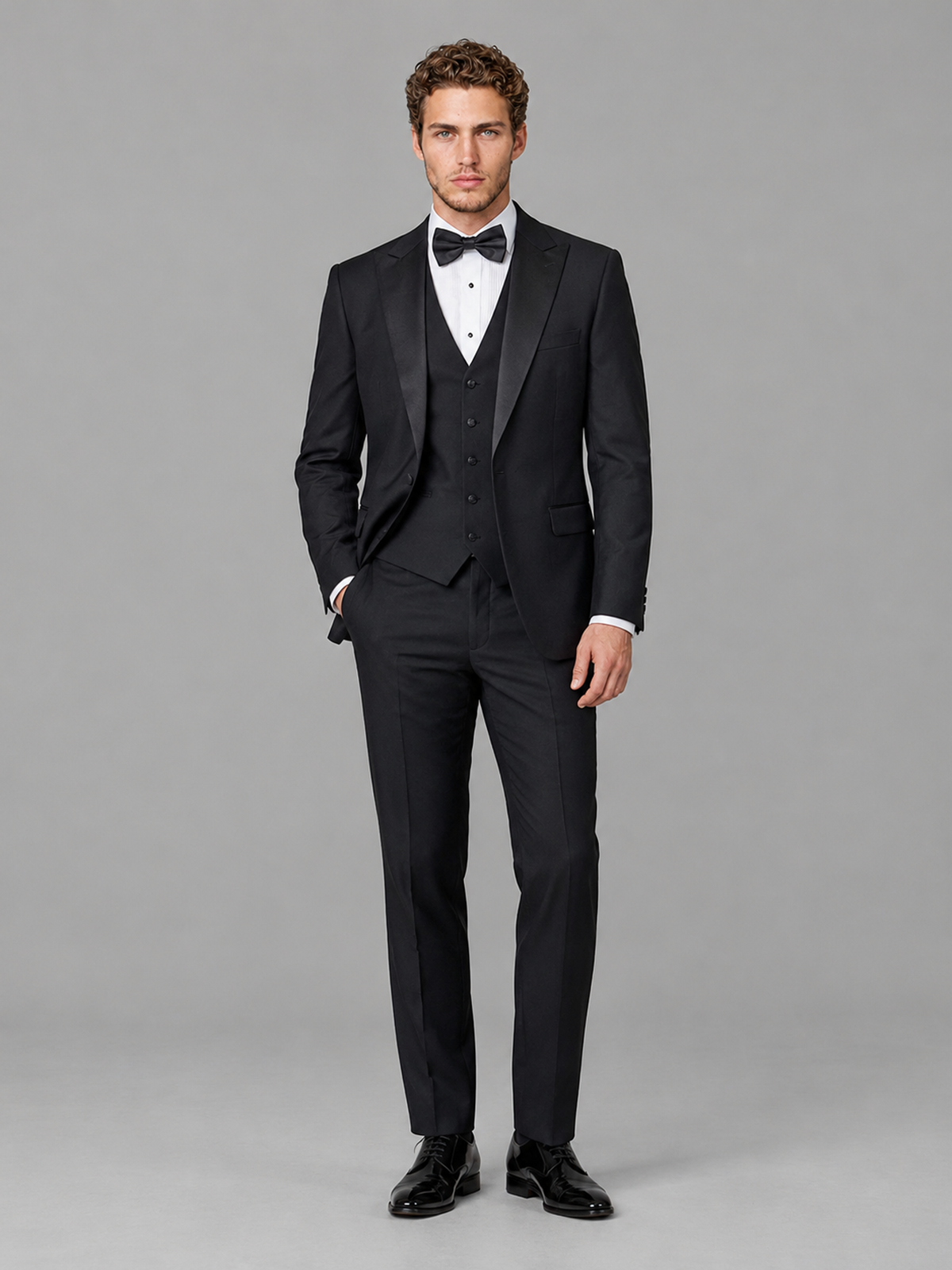 Savile Men's Black Peak Lapel 3-Piece Tuxedo Suit | Jacket, Vest & Trousers