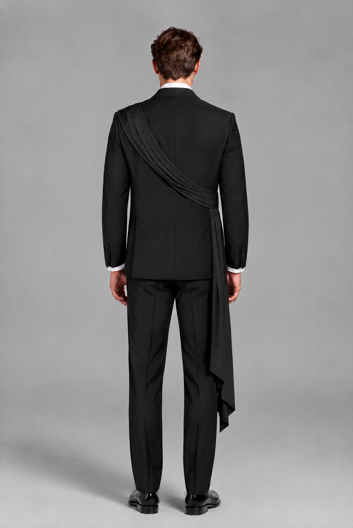 Men's Black Draped Sash Suit – Peak Lapel 2-Piece Slim Fit Party, Gala & Wedding Set - Black