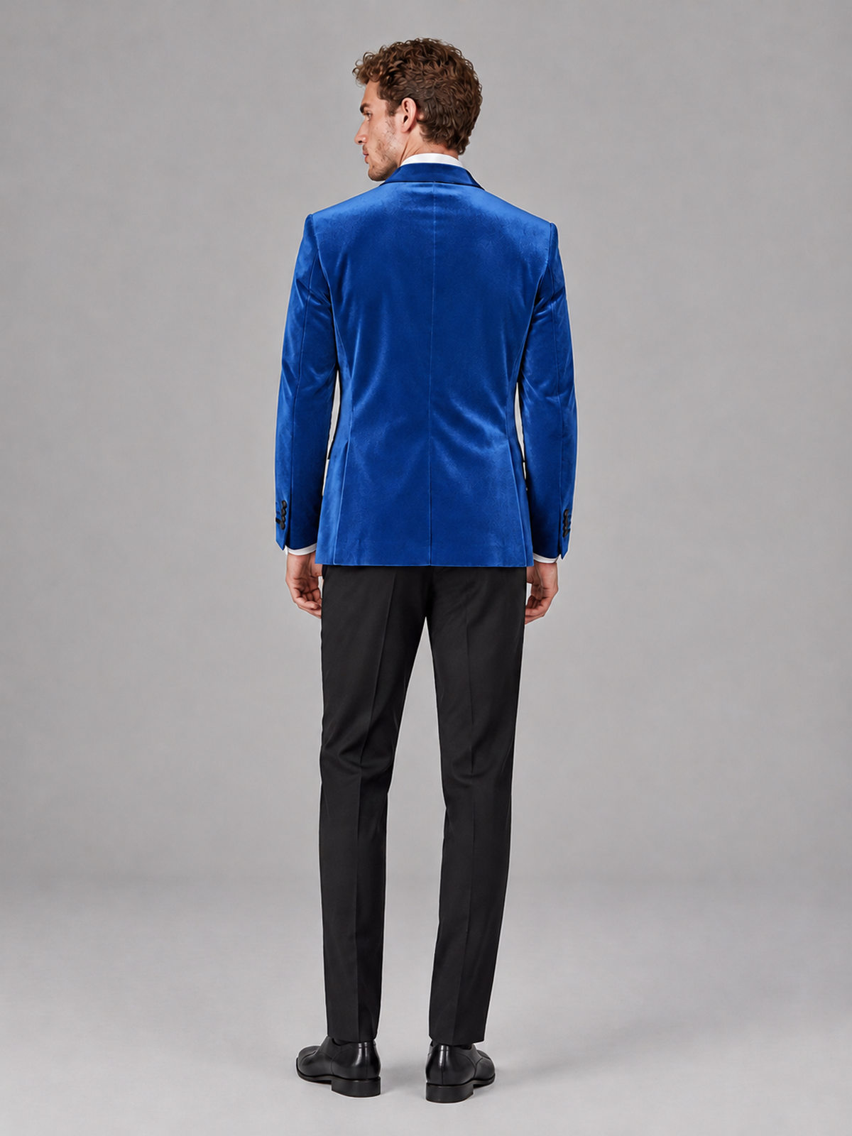 Savile Men's Blue Velvet Peak Lapel 2-Piece Tuxedo Suit Set | Jacket & Trousers - Blue