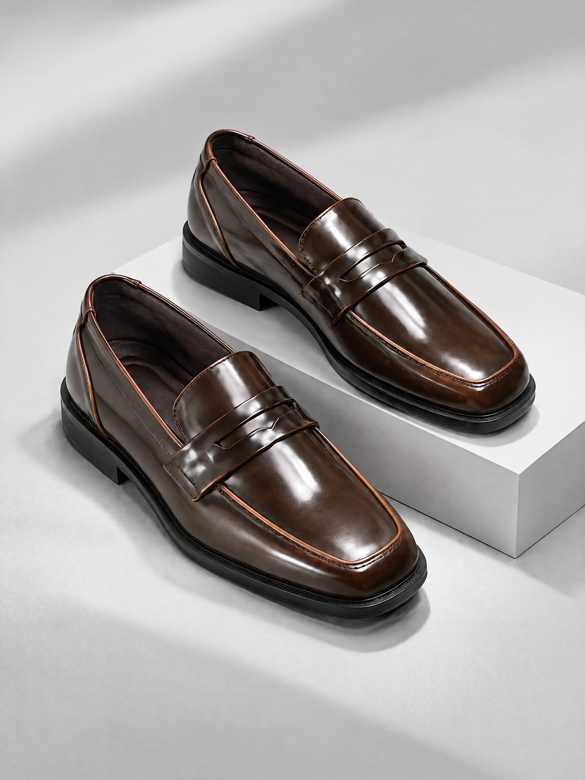 Savile PL0019 Men's Glazed Brown Leather Penny Loafer Shoes - Pedestal Display View