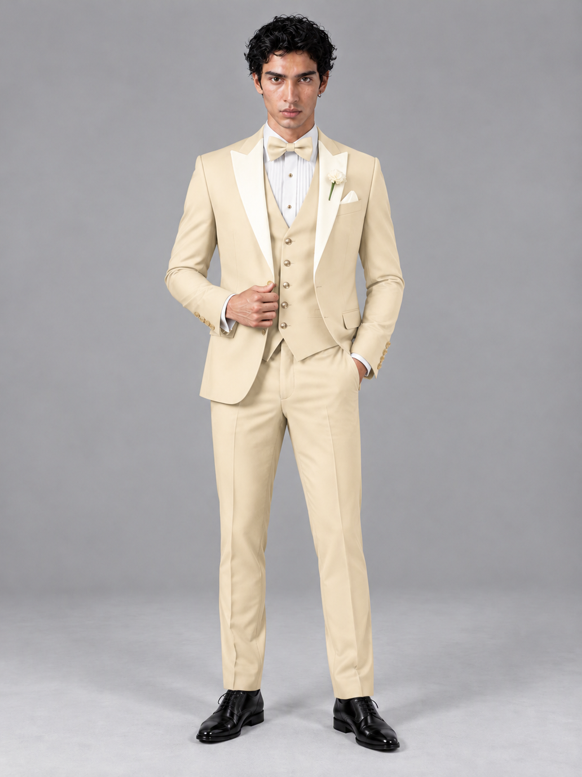 Savile Men's Champagne Contrast White Peak Lapel 3-Piece Tuxedo Suit - Champagne