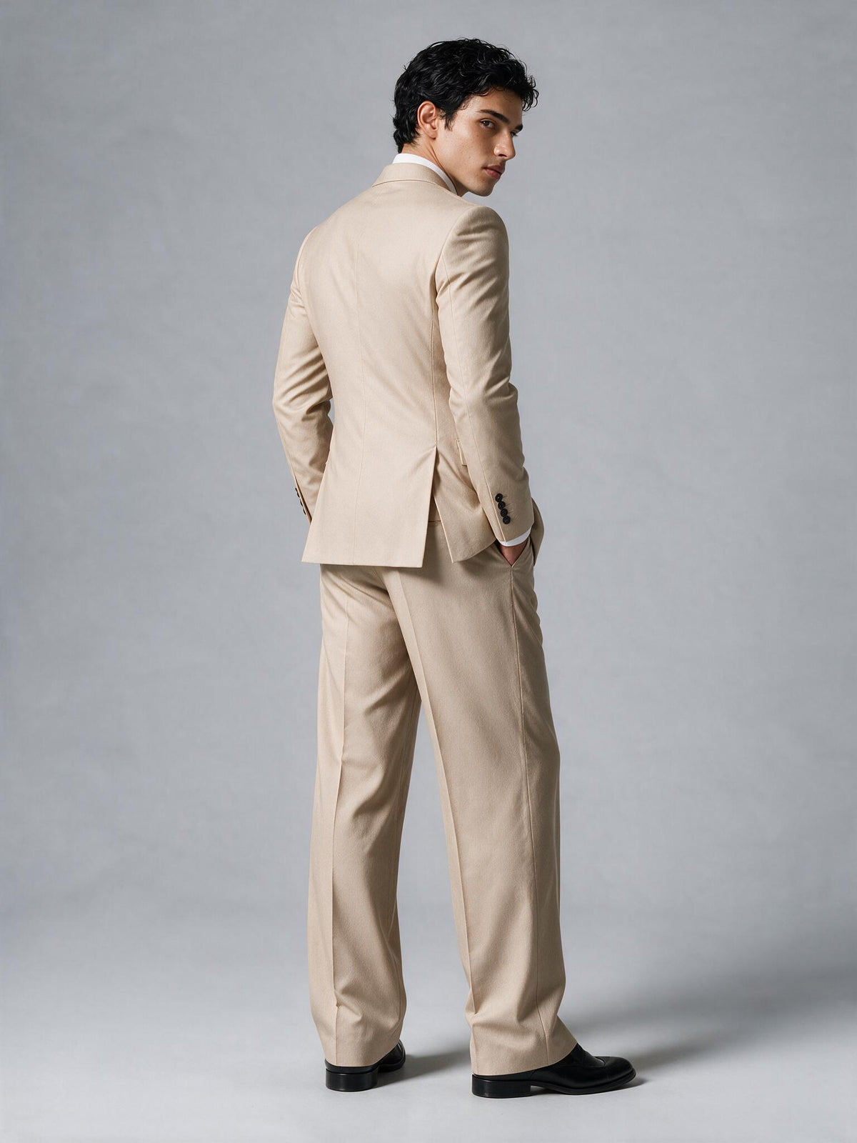Savile Men's Beige Double-Breasted 2-Piece Suit Set – Peak Lapel Blazer & Pleated Wide-Leg Trousers