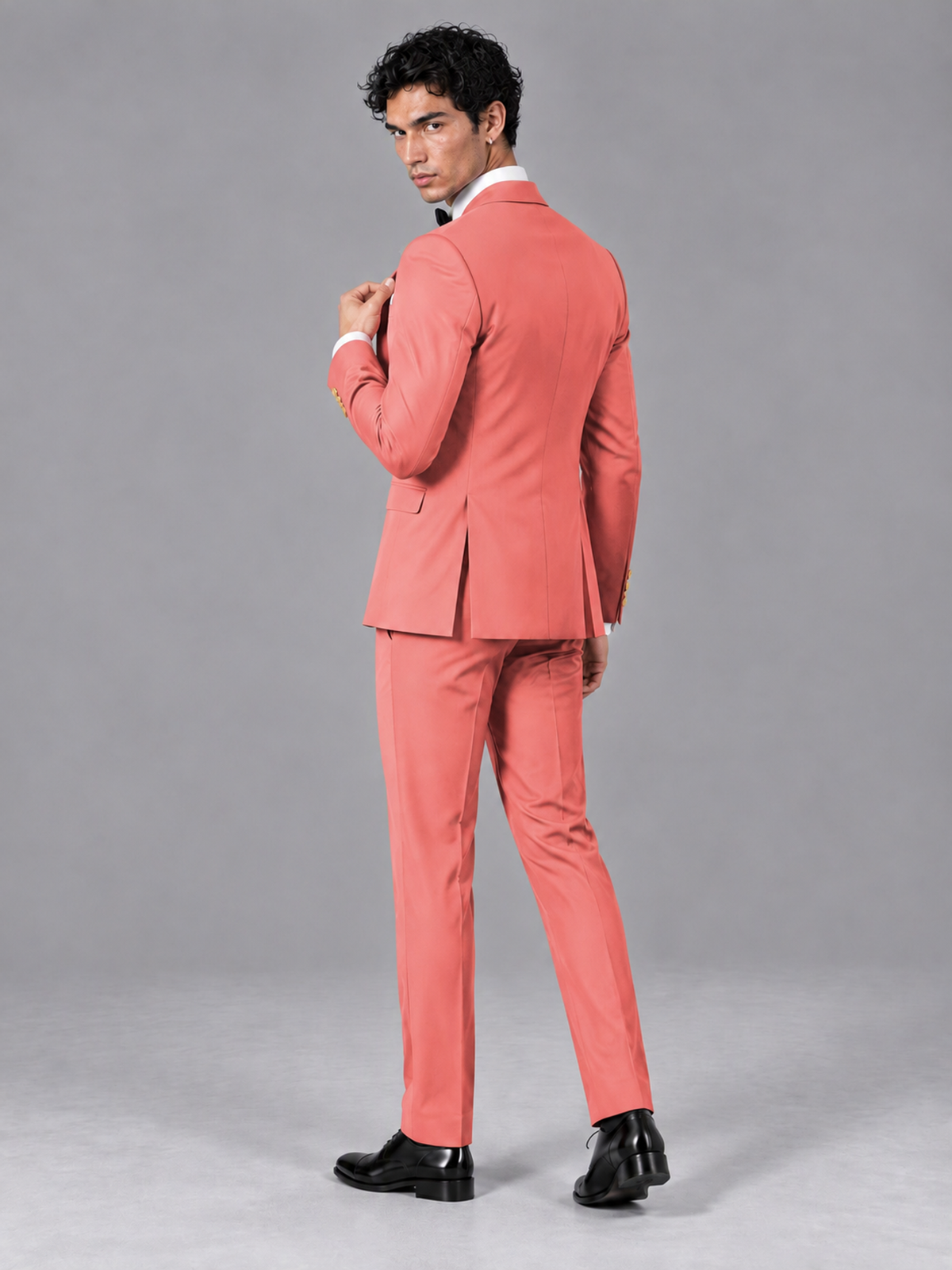 Savile Men's Coral Contrast White Peak Lapel 3-Piece Tuxedo Suit - Coral