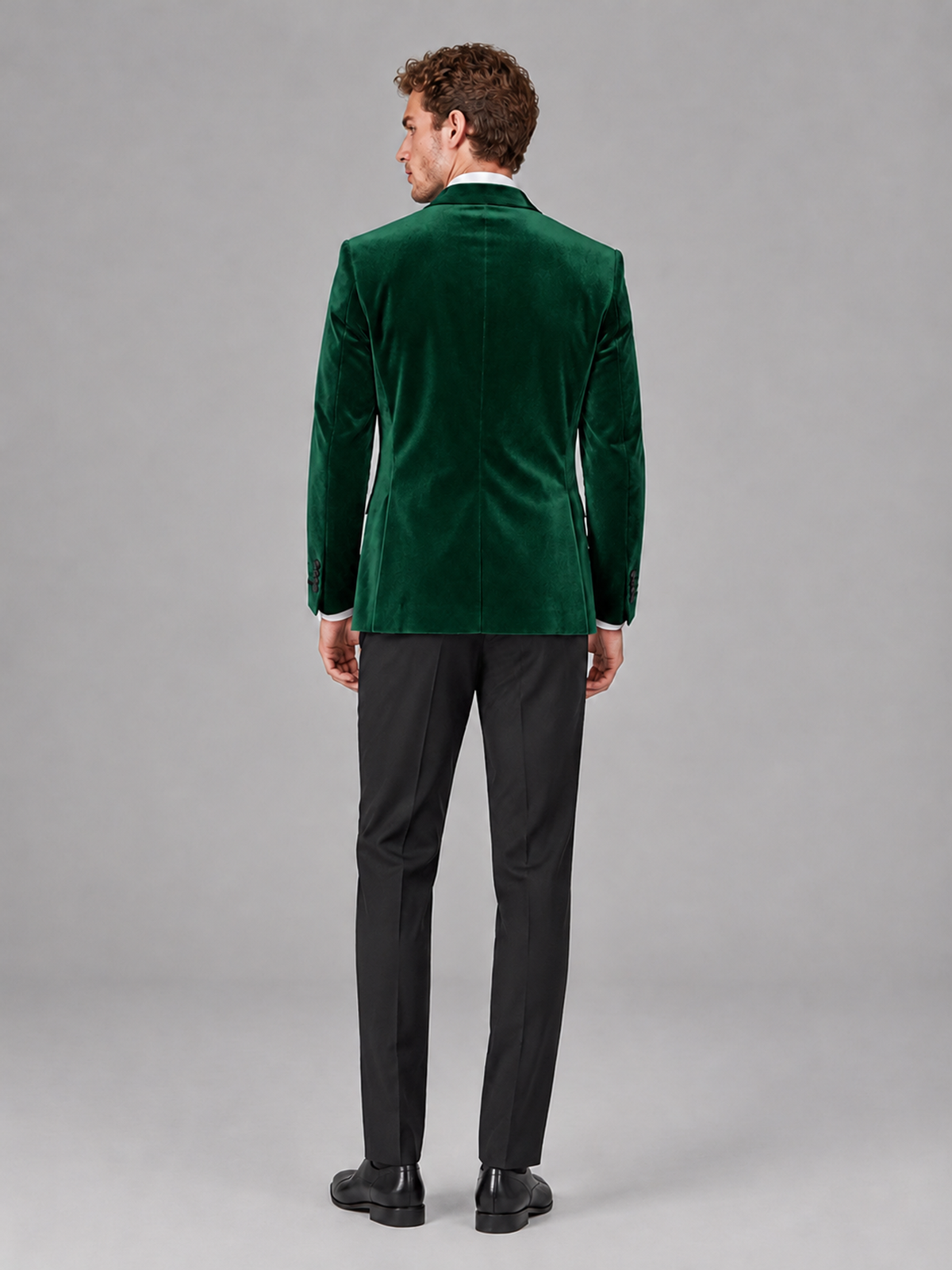 Savile Men's Emerald Green Velvet Peak Lapel 2-Piece Tuxedo Suit Set | Jacket & Trousers - Emerald Green