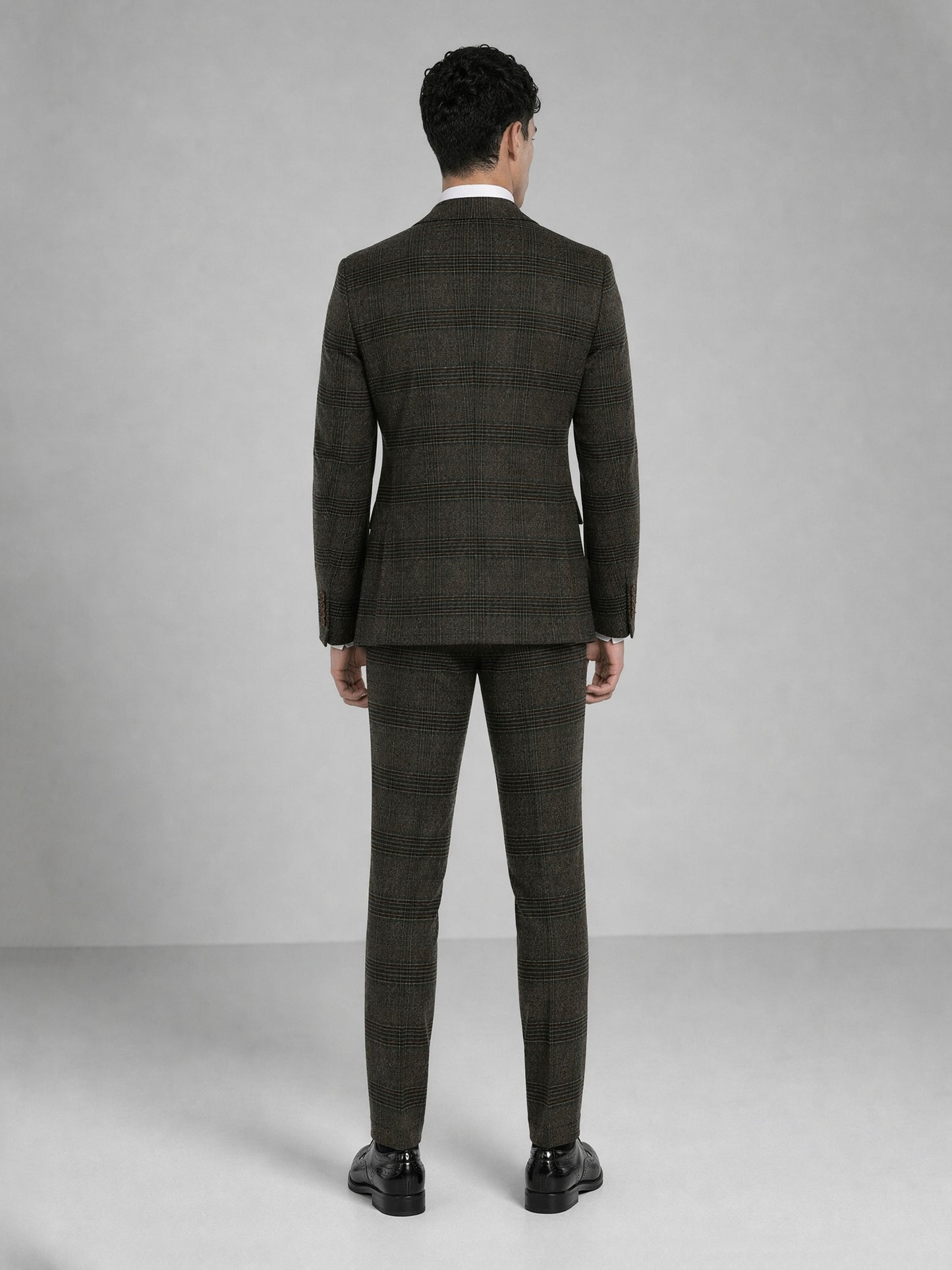 Savile GA0047 Glen Plaid 4-Piece Suit Set – Full 4-piece look, front full body, relaxed pose