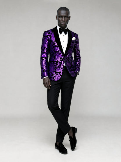 Savile GA0066 purple damask jacquard velvet tuxedo – upper body front view showing black velvet peak lapel, baroque floral pattern, pleated tuxedo shirt and black bow tie
