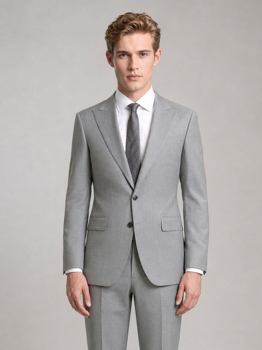Savile GA0092 light grey wool 2-piece suit – upper body front view showing notch lapel, two-button closure, white shirt and dark grey geometric tie detail