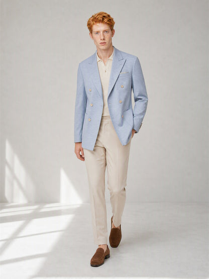 Men's Sky Blue Double-Breasted Linen Blazer – Upper Body Lapel Detail