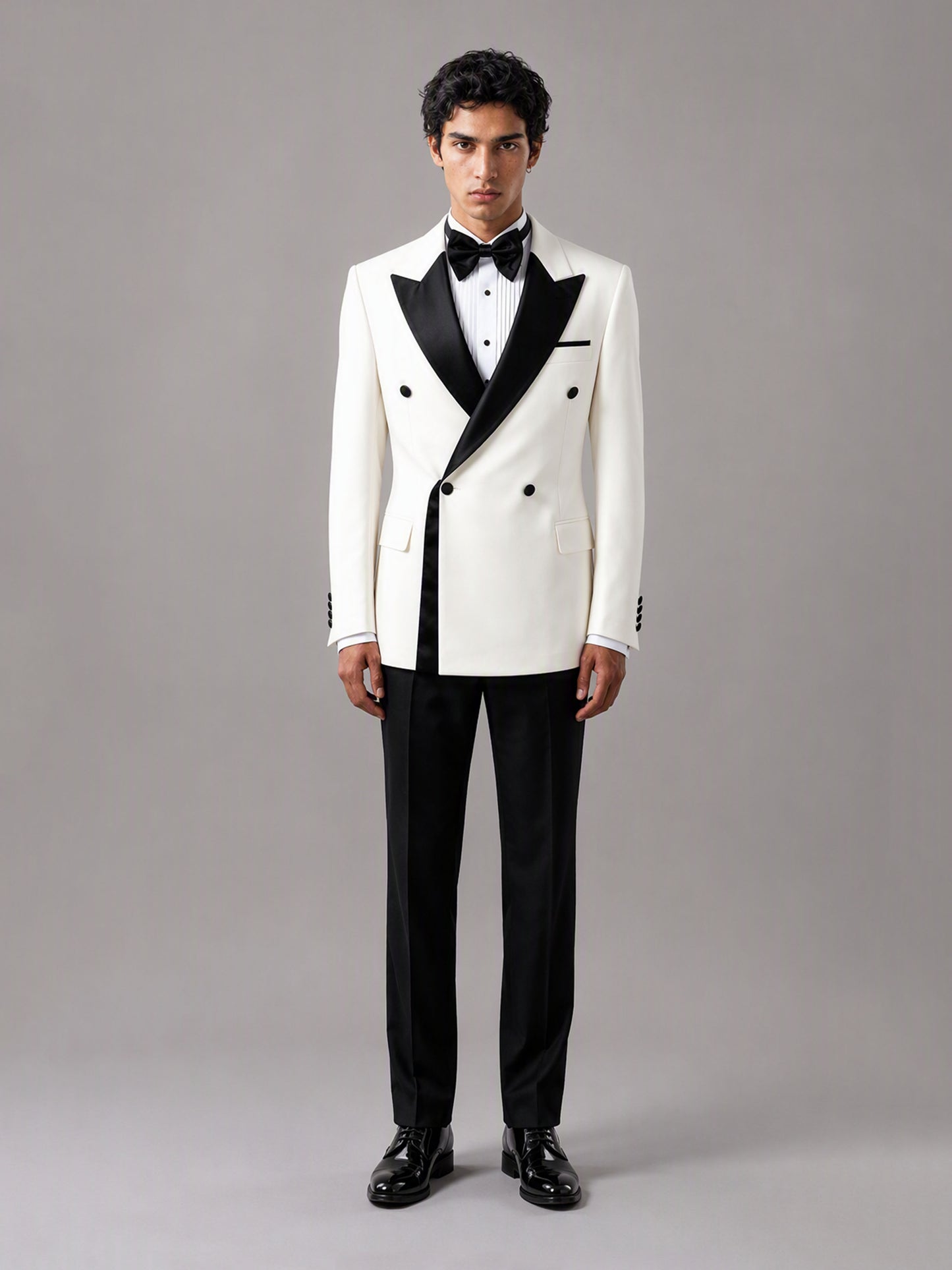 Savile GA0146-White Men's Ivory Double-Breasted Tuxedo Set – Front Close-Up Lapel Detail