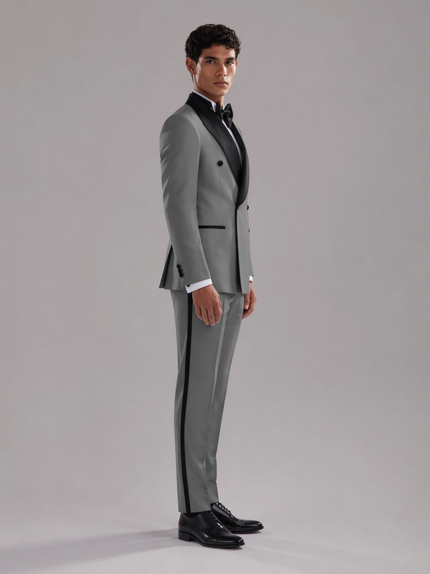 Savile GA0171 Men's Grey Double-Breasted Black Satin Peak Lapel Tuxedo – Front Close-Up with Black Bow Tie & Peak Lapel Detail