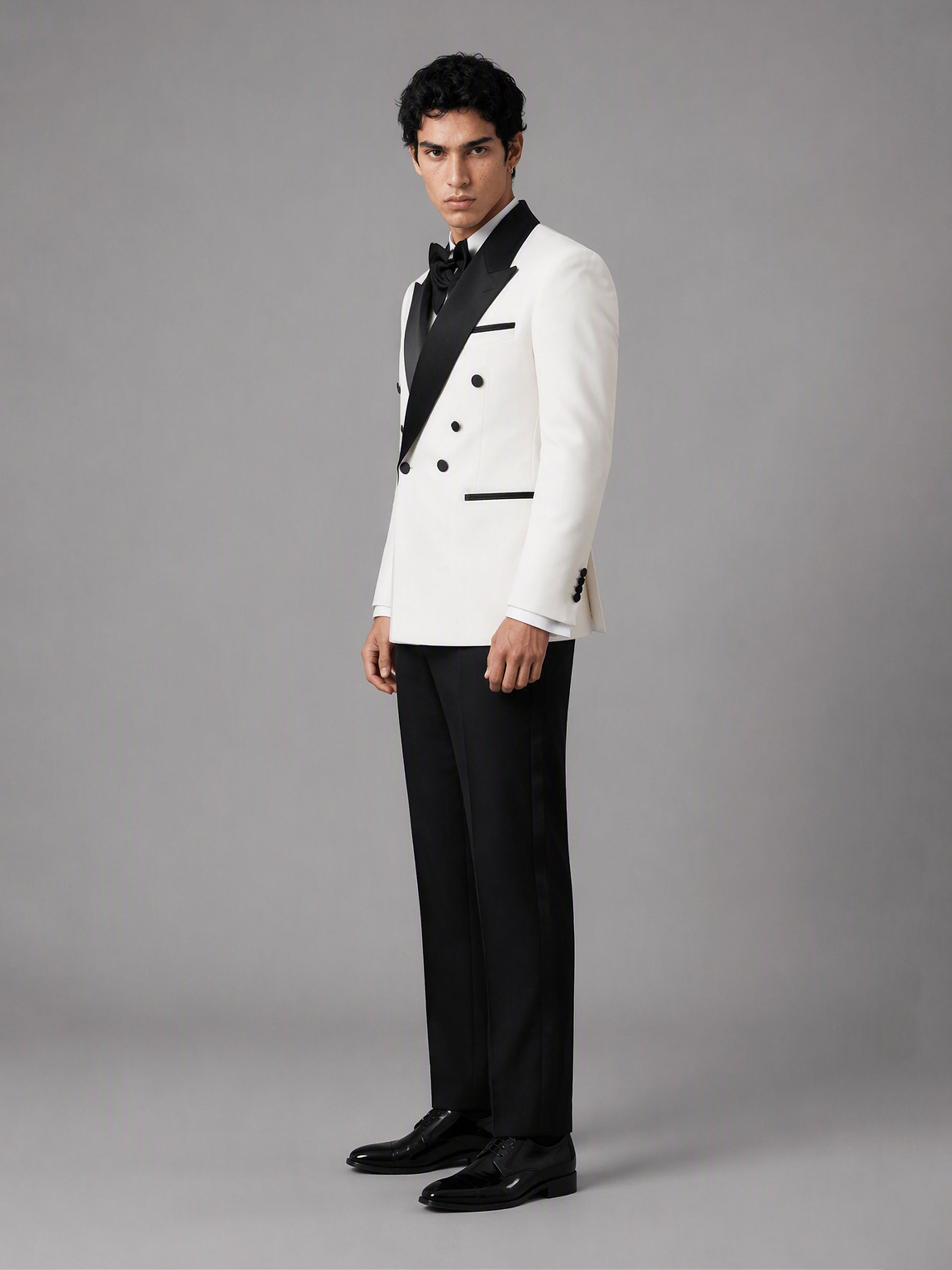Savile GA0171 Men's Ivory White Double-Breasted Black Satin Peak Lapel Tuxedo – Front Full Body View with Black Bow Tie & Black Oxford Shoes