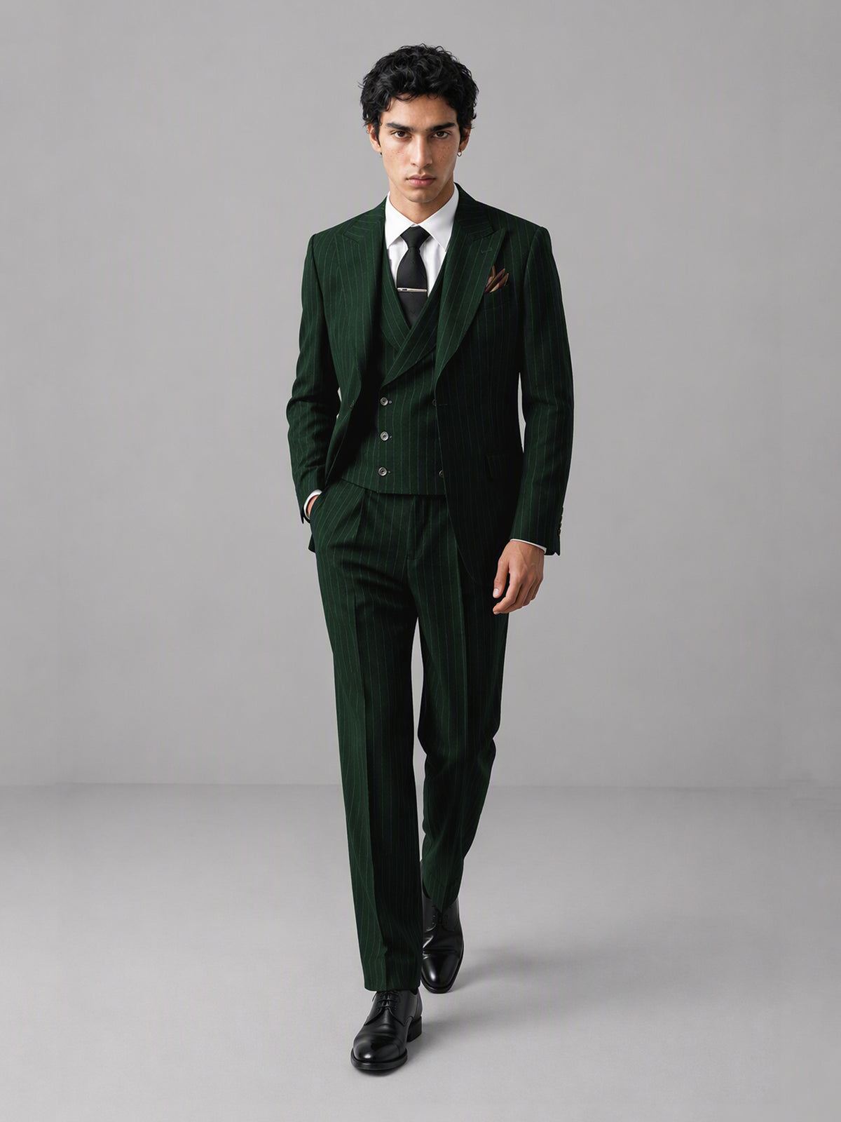 Men's emerald green pinstripe 3-piece suit set – front full-length view, Savile GA0174