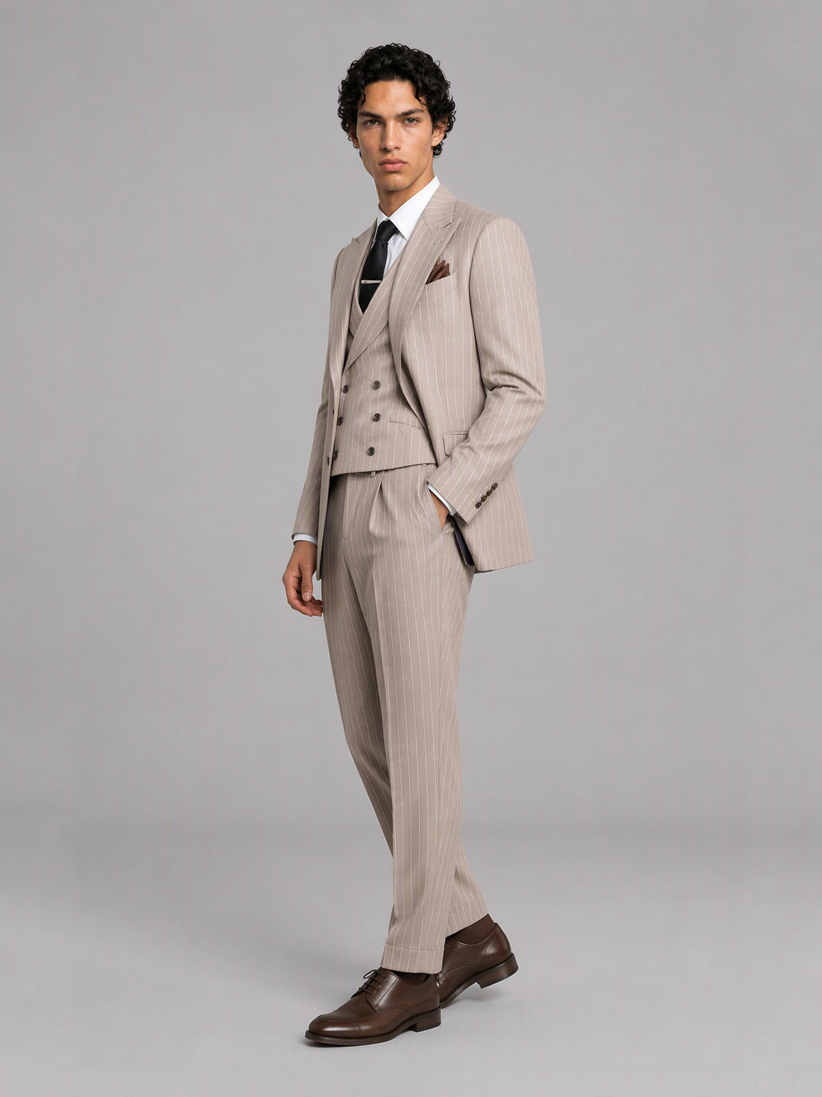 Men's khaki pinstripe 3-piece suit set – front close-up view, Savile GA0174