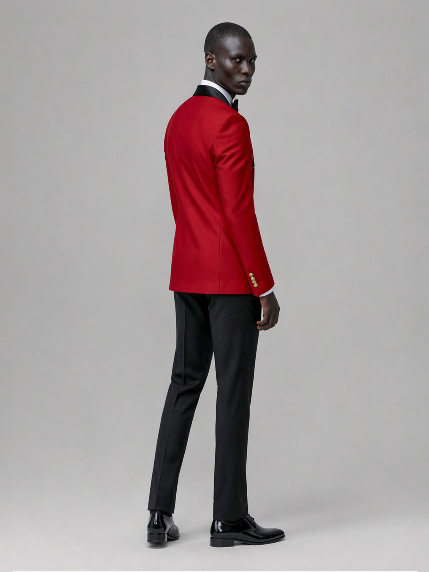 Men's red double-breasted 2-piece suit set – front full-length hands-in-pockets view, Savile GA0175