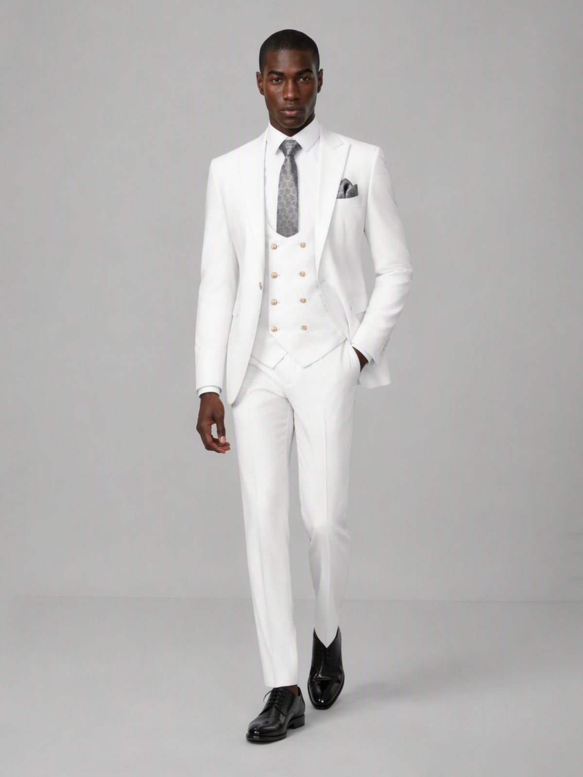 Men's white 3-piece suit set – front full-length hands-in-pockets standing view, Savile GA0177