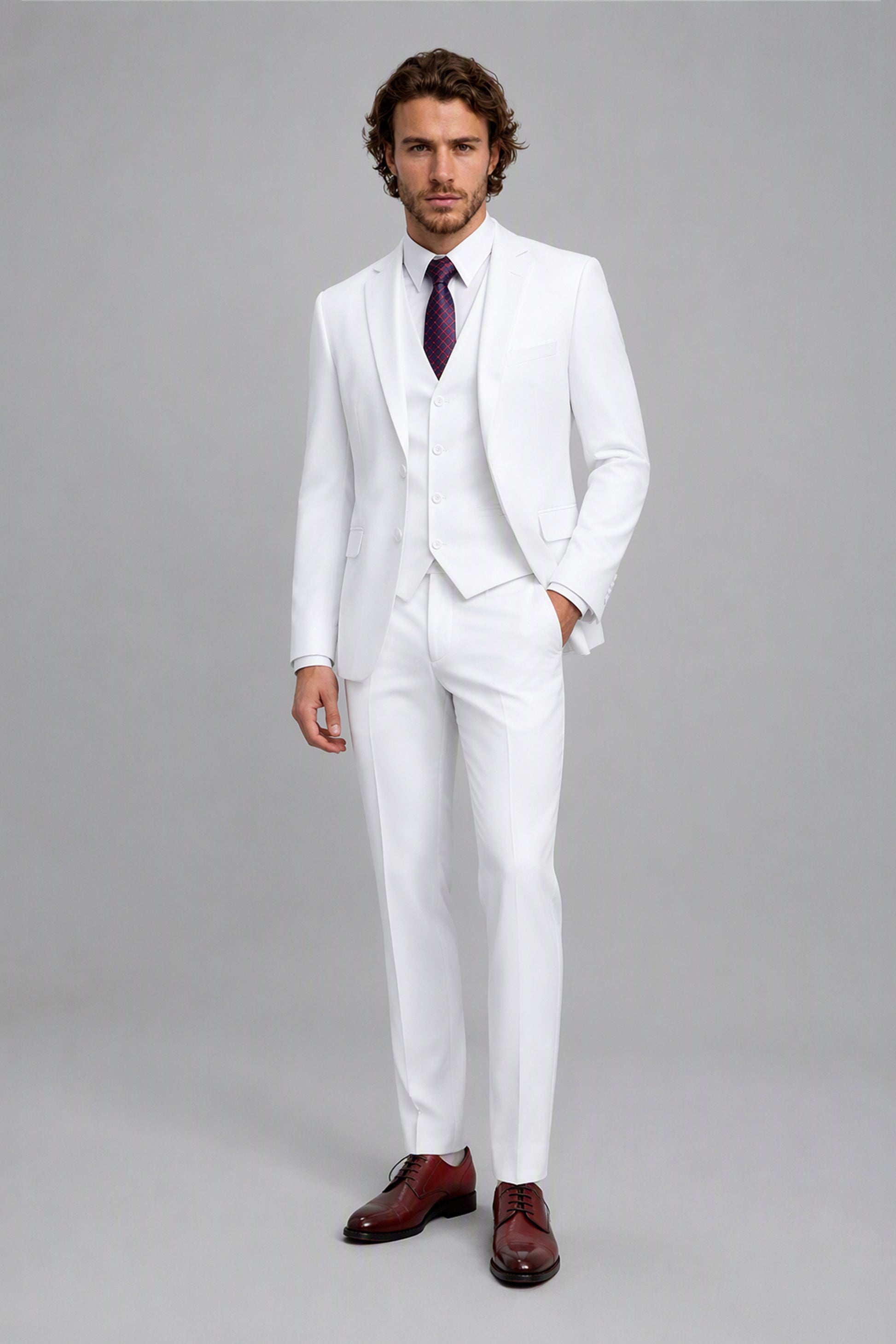 Savile White 3-Piece Suit Set – Half-body front close-up showing notch lapel jacket, vest buttons and purple patterned tie detail