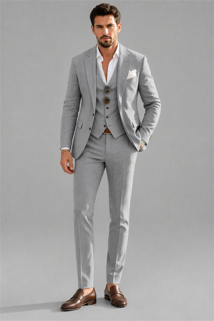 Men's Light Gray 3-Piece Slim Fit Suit – Upper Body Close-Up | Savile GA0191