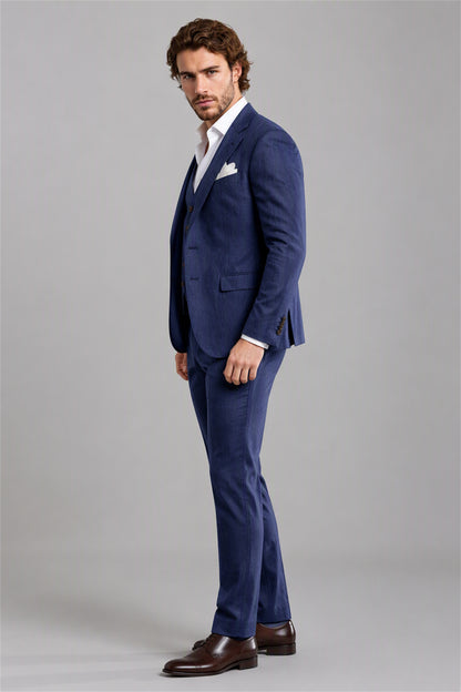 Men's Navy Blue 3-Piece Slim Fit Suit Set – Walking Dynamic View | Savile GA0191