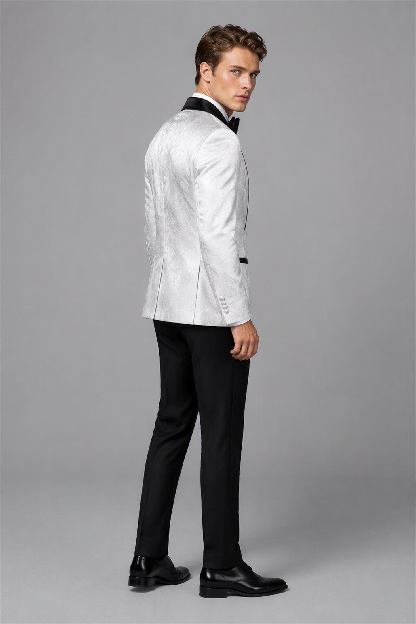 Men's White Floral Jacquard Tuxedo Blazer – Front Upper Body Close-Up | Savile GA0192