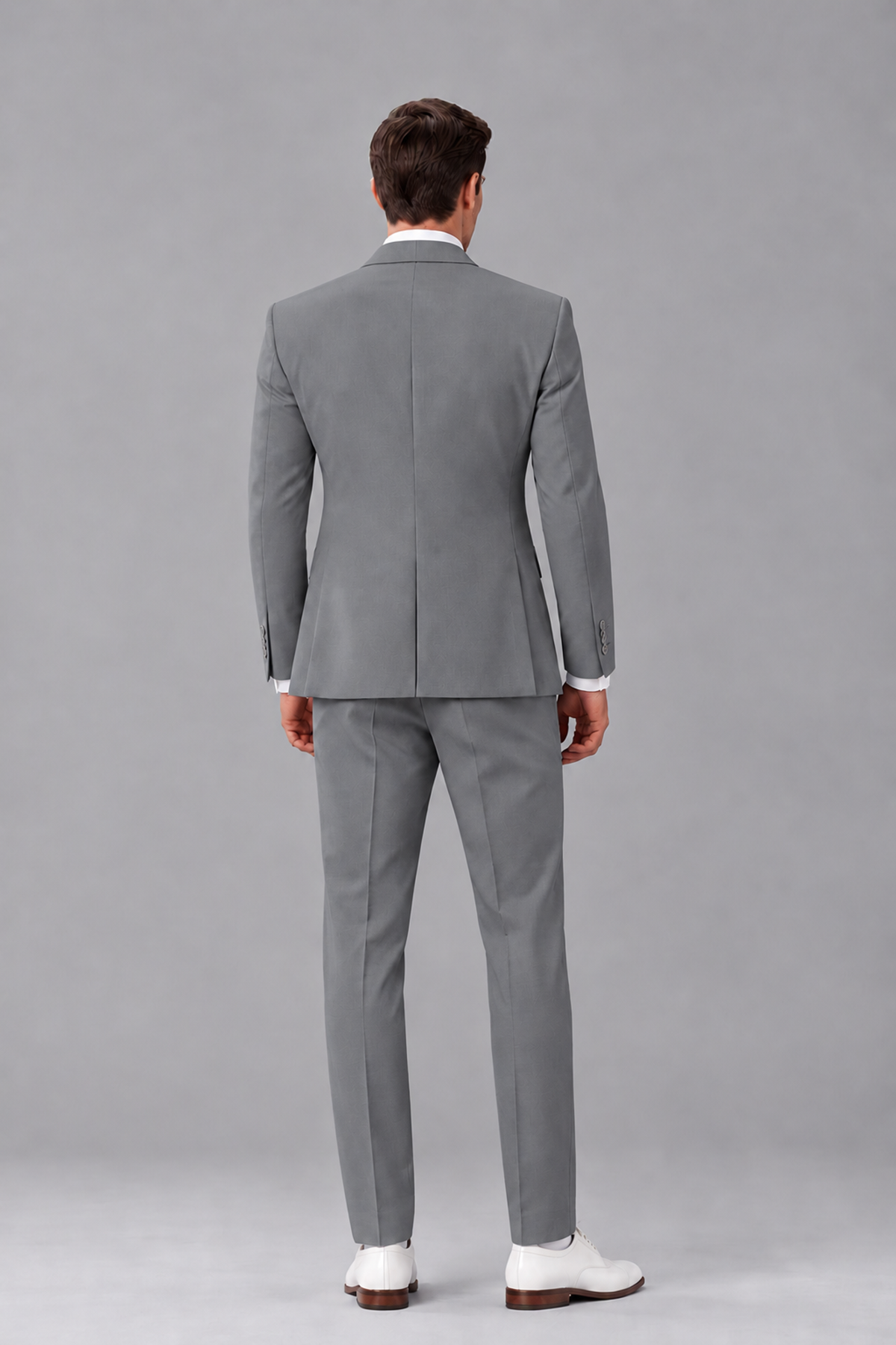Savile Gray 3-Piece Suit with Notch Lapel & Chain Vest - Gray