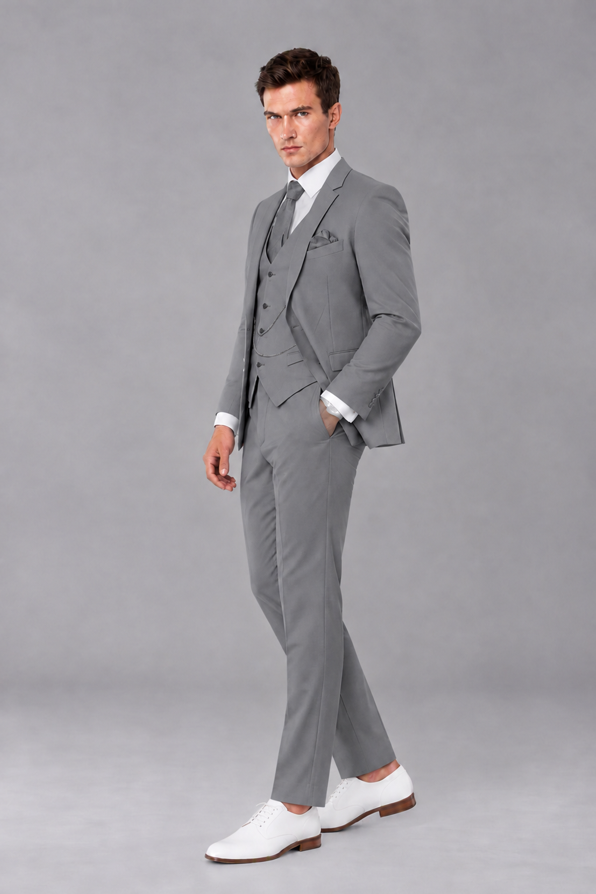 Savile Gray 3-Piece Suit with Notch Lapel & Chain Vest - Gray