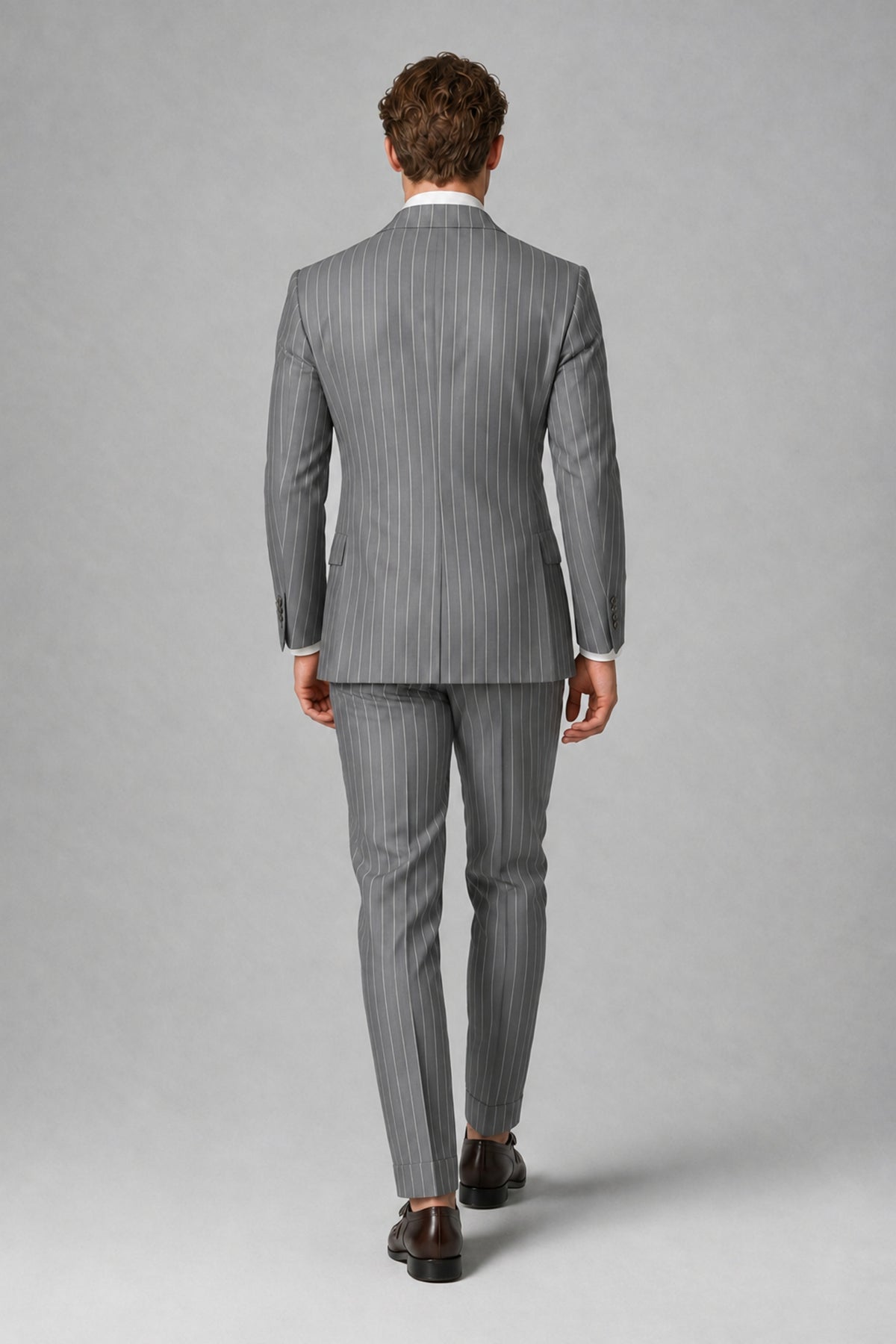 Savile Men's Grey Pinstripe Double-Breasted 2-Piece Suit – Jacket & Trousers | QX0102 - Grey