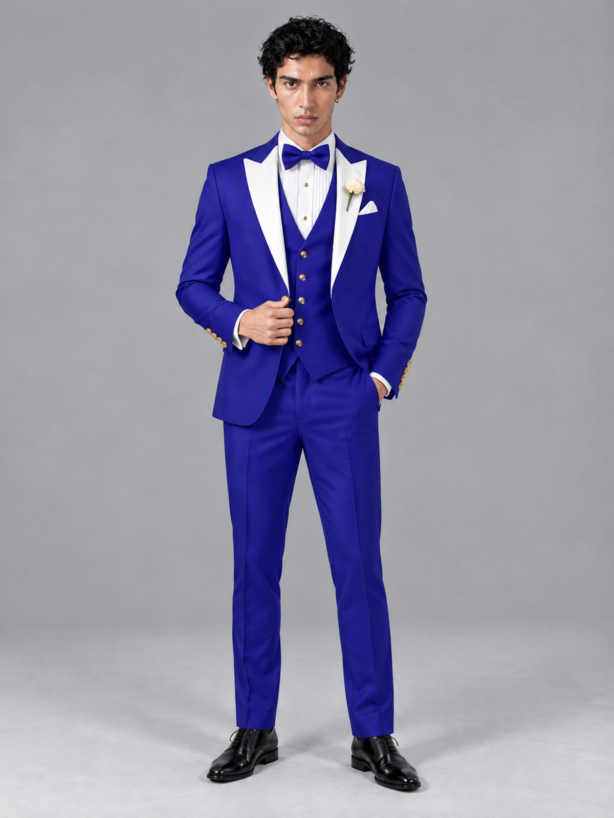 Savile Men's Royal Blue Contrast White Peak Lapel 3-Piece Tuxedo Suit - Royal_Blue